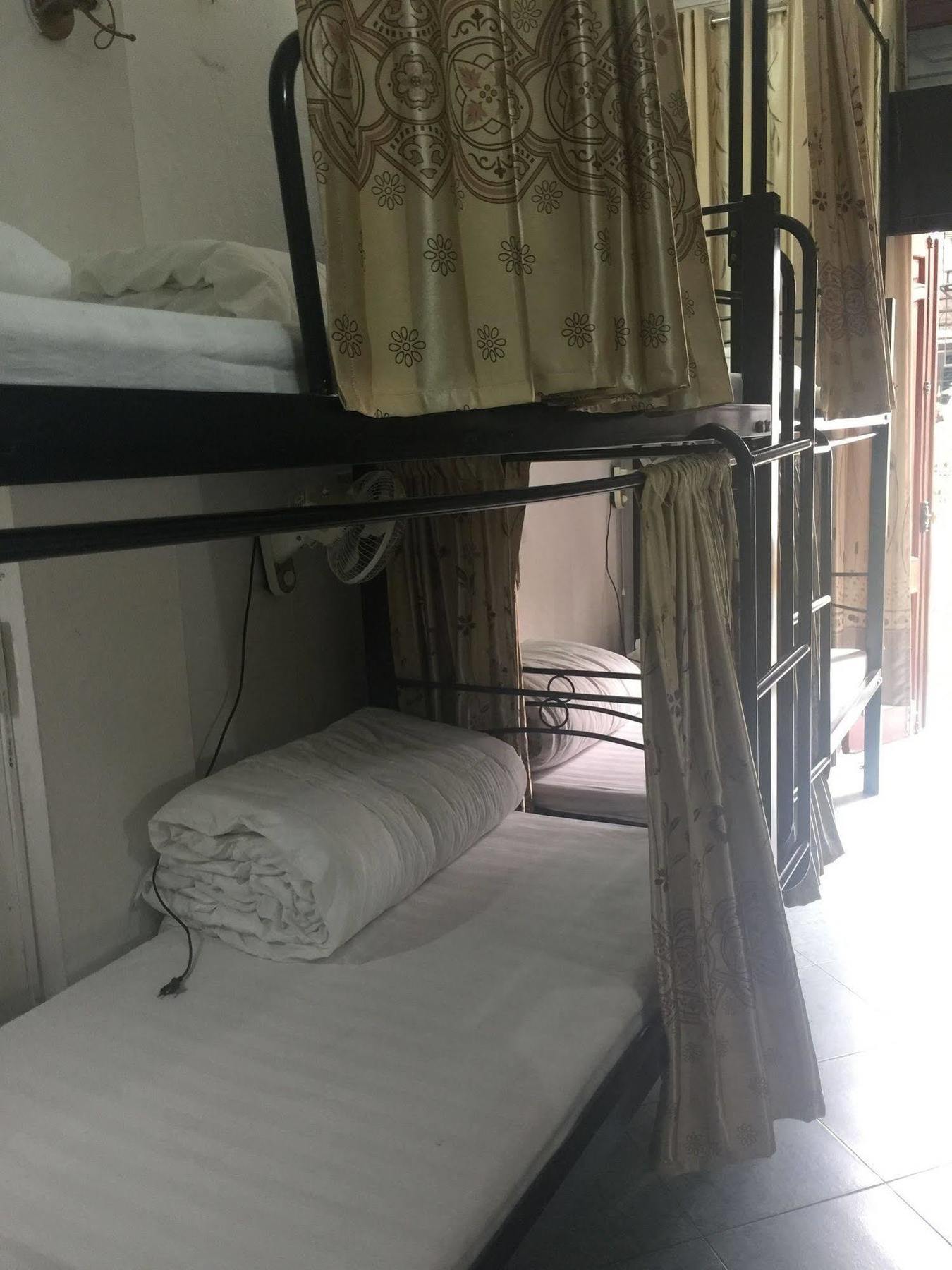 Hanoi Ecogreen Hostel Екстер'єр фото